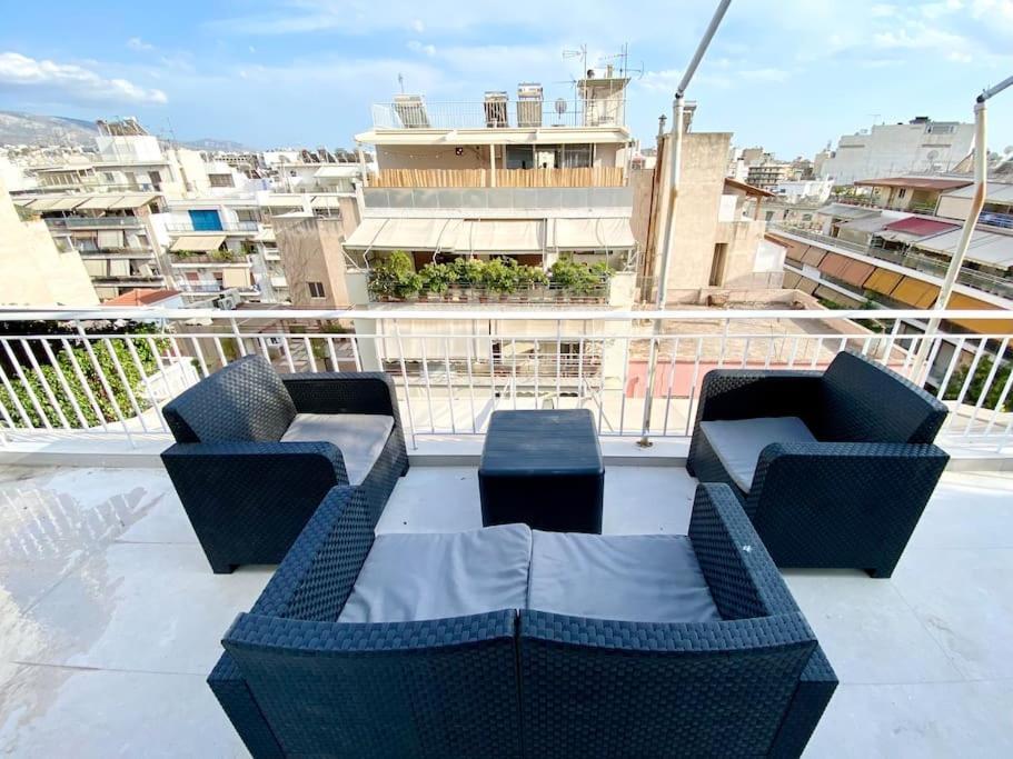 Tsil House * Atenas